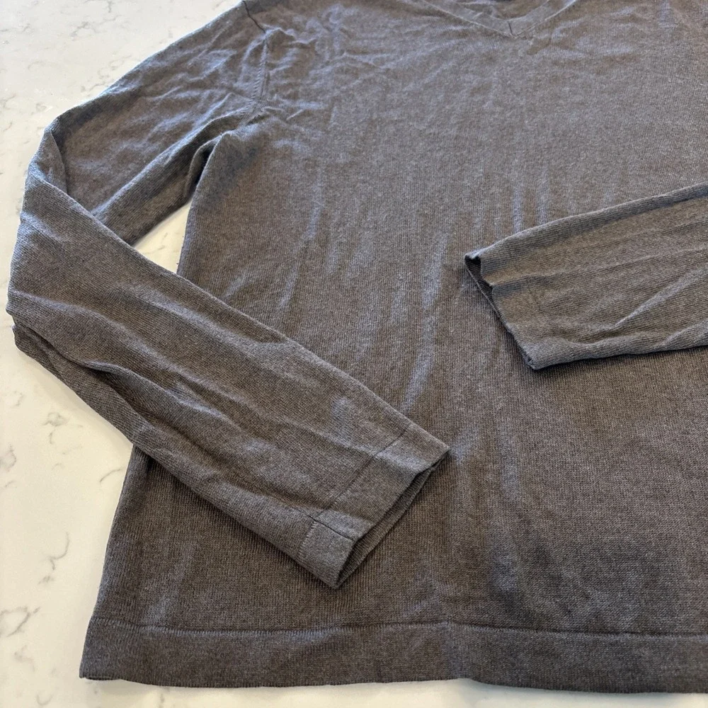 Banana Republic Silk Cashmere‎ V-Neck Sweater Charcoal Gray Men's Large Pullover